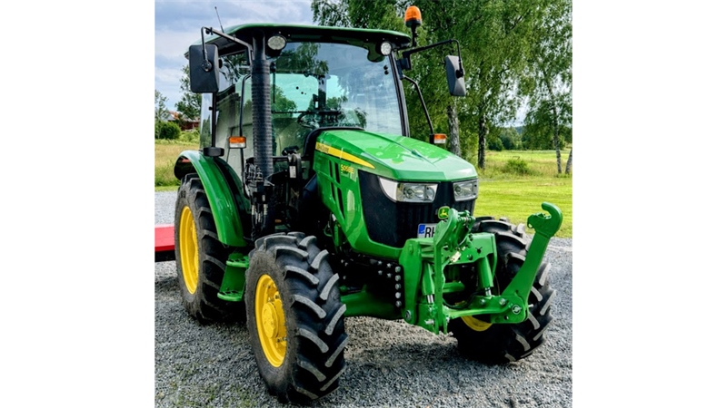 UNIVERZALNI KIT PREDNJA ČELNA HIDRAVLIKA 2KAT ZA TRAKTOR 1500kg ZELENA (RAL-6001)